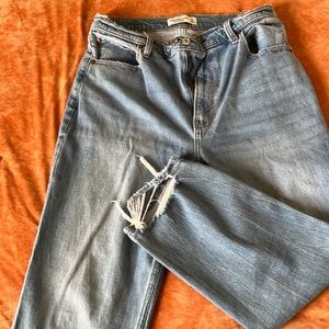 Abercrombie and Fitch Ankle straight ultra high rise size 31/12 S